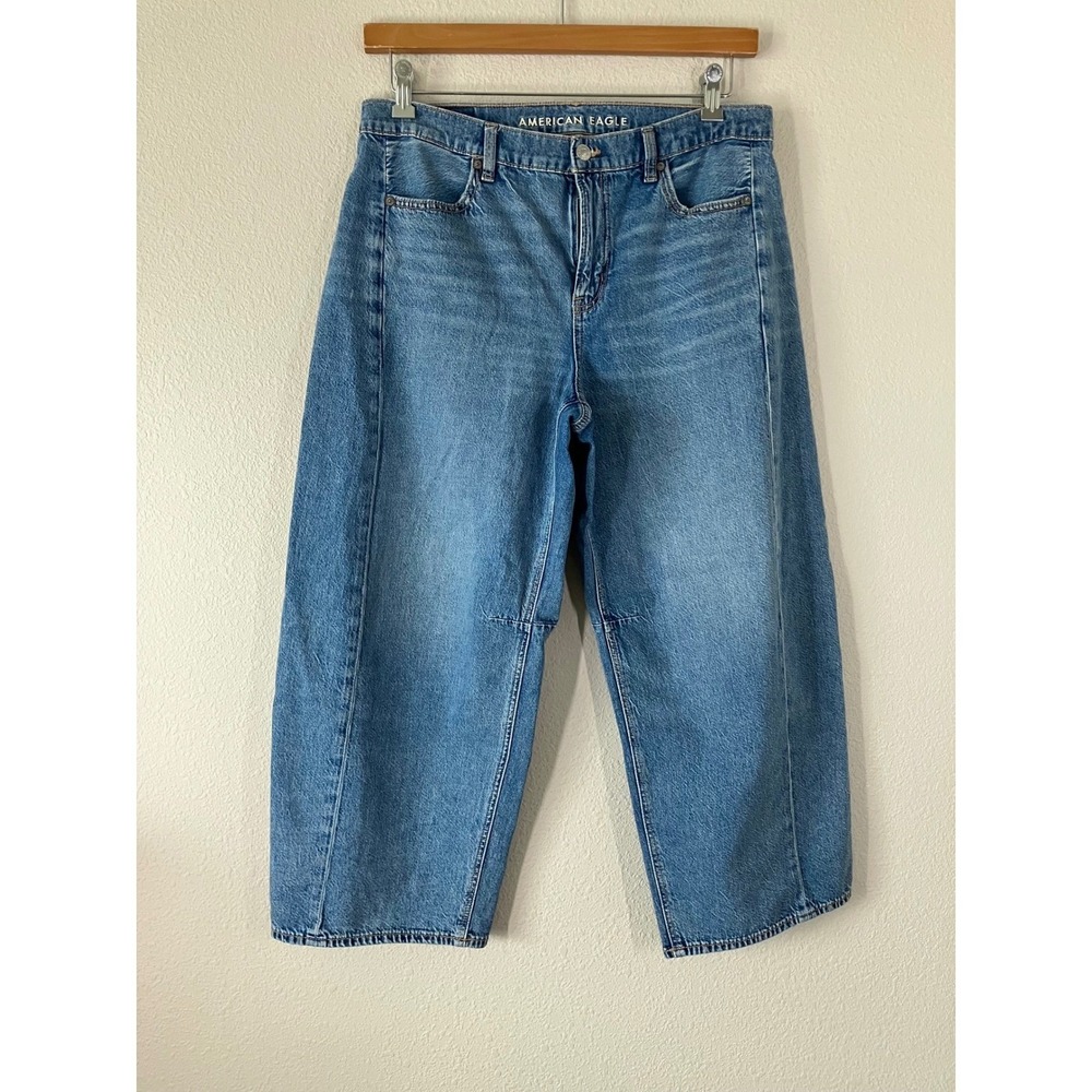 AMERICAN EAGLE Dreamy Drape Barrel Jeans 10 SHORT High Rise Medium Blue Festival